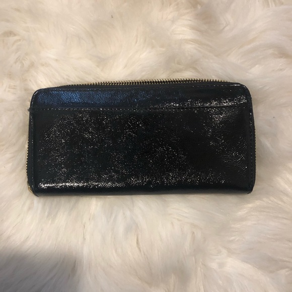 Coach black patent leather wallet! - Picture 4 of 4